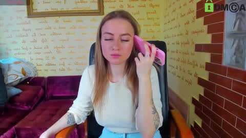 Snapshot of alexa_glory chatting on 12.05.25 Alexa online show from 12.05.25