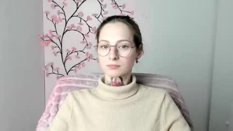 Snapshot of alexa_kittie chatting on 04.30.26 Alexa online show from 04.30.26