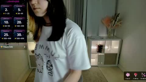 Snapshot of alexa_lexi chatting on 05.20.26 alexa_lexi online show from 05.20.26