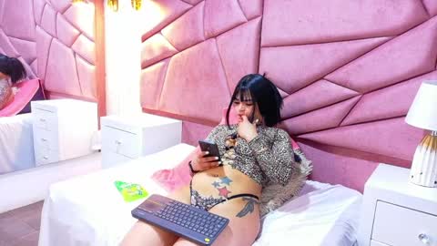 Snapshot of alexa_muz chatting on 04.07.26 Alexandra online show from 04.07.26