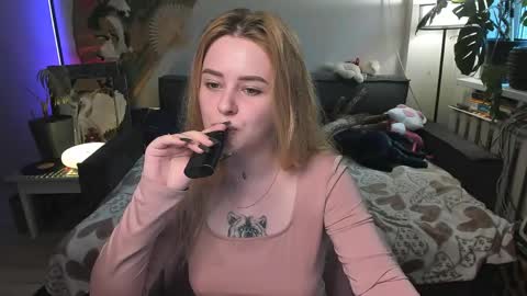 Snapshot of alexa_pirs chatting on 04.23.26 alexa_pirs online show from 04.23.26