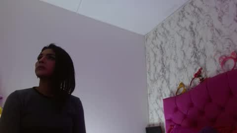 Snapshot of alexafontana chatting on 04.08.26 Alexa Fontana online show from 04.08.26