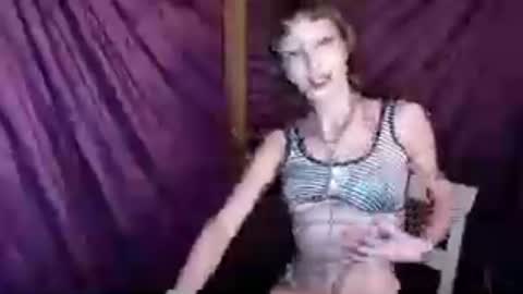 Snapshot of alexahornygirl chatting on 06.18.26 Alexa online show from 06.18.26