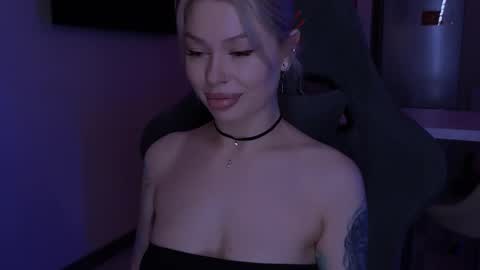 Alexa Mason online show from 11.04.25