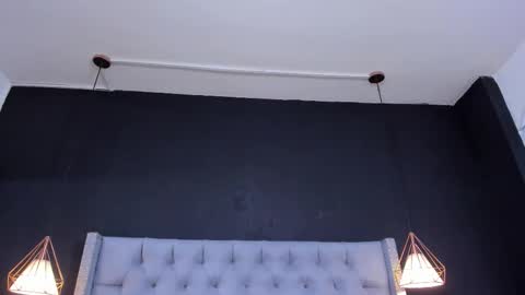 Snapshot of alexamora__ chatting on 09.26.25 C A M I L A  online show from 09.26.25