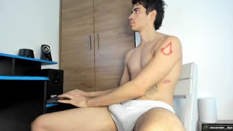 Snapshot of alexander__lips chatting on 04.14.26 alexander__lips online show from 04.14.26