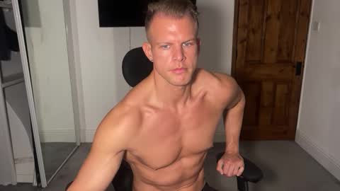 Alexander Steel online show from 10.24.25