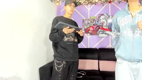 chicos hot online show from 04.19.26
