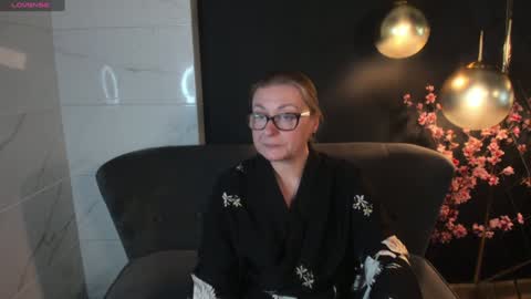 Alexandra online show from 01.25.25