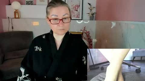 Alexandra online show from 05.19.26