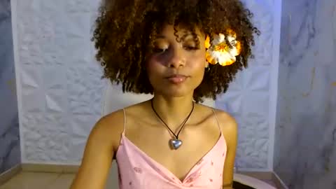 Snapshot of alexawet_ chatting on 06.25.26 Alexa online show from 06.25.26