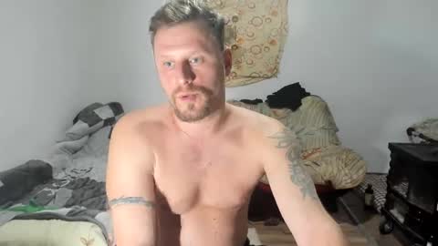 Snapshot of alexboy2022 chatting on 12.03.24 onlyfans..alexyno2022 online show from 12.03.24