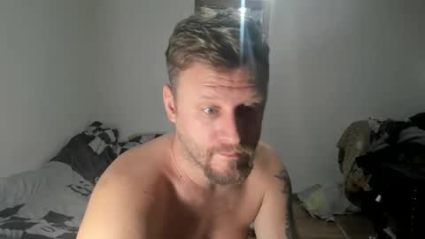 Snapshot of alexboy2022 chatting on 12.09.24 onlyfans..alexyno2022 online show from 12.09.24