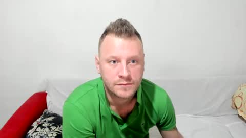 Snapshot of alexboy2022 chatting on 01.24.25 onlyfans..alexyno2022 online show from 01.24.25