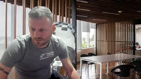 Snapshot of alexboy2022 chatting on 02.02.25 onlyfans..alexyno2022 online show from 02.02.25