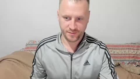 Snapshot of alexboy2022 chatting on 03.08.25 onlyfans..alexyno2022 online show from 03.08.25