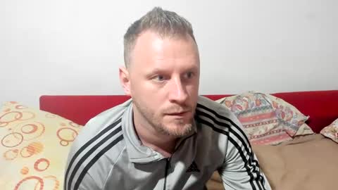 Snapshot of alexboy2022 chatting on 03.09.25 onlyfans..alexyno2022 online show from 03.09.25