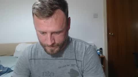 Snapshot of alexboy2022 chatting on 09.09.25 onlyfans..alexyno2022 online show from 09.09.25