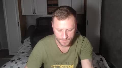 Snapshot of alexboy2022 chatting on 11.23.25 onlyfans..alexyno2022 online show from 11.23.25