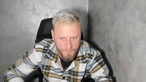 Snapshot of alexboy2022 chatting on 02.26.26 onlyfans..alexyno2022 online show from 02.26.26