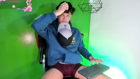 Snapshot of alexgod__ chatting on 07.18.26 alexgod__ online show from 07.18.26