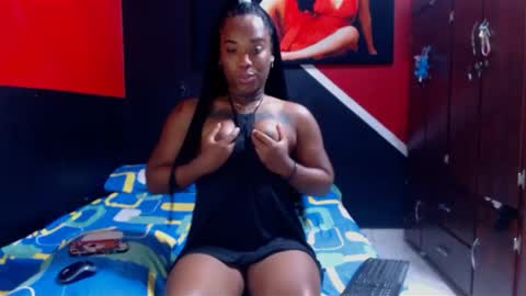 Snapshot of alexia_sinclaire24 chatting on 12.16.24 alexia_sinclaire24 online show from 12.16.24