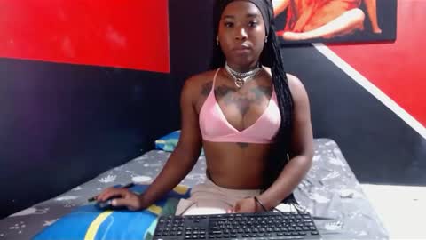Snapshot of alexia_sinclaire24 chatting on 03.09.25 alexia_sinclaire24 online show from 03.09.25