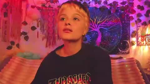 Alex online show from 07.04.26