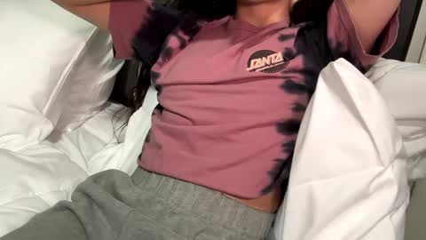 Snapshot of alexis_696969 chatting on 01.19.25 Alexis online show from 01.19.25