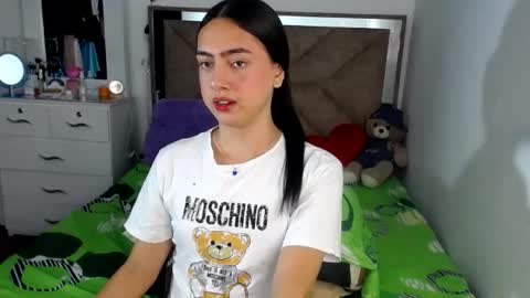 -- ALEXIS -- online show from 06.14.26