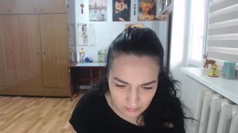 AlexisMillers online show from 02.15.26