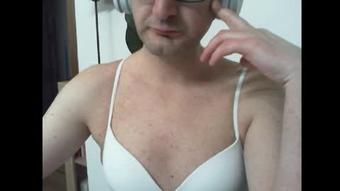 Alexia online show from 02.16.26