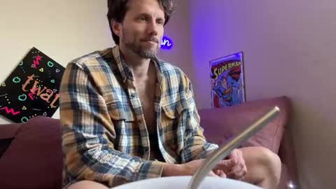 Alex Mann online show from 06.17.26