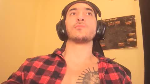 Snapshot of alexopenmind21 chatting on 02.11.25 Alexxx online show from 02.11.25