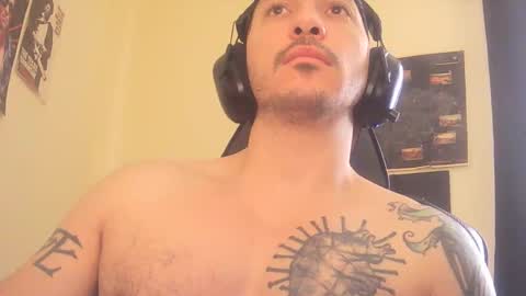 Snapshot of alexopenmind21 chatting on 10.05.25 Alexxx online show from 10.05.25