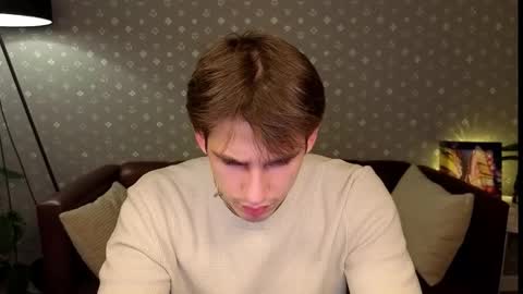 Dennis online show from 10.16.25