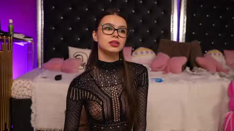 Snapshot of alexxisrae chatting on 04.17.26 Alexxis Rae online show from 04.17.26