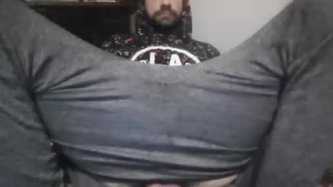 Snapshot of alferezsolvajo chatting on 02.13.26 alferezsolvajo online show from 02.13.26