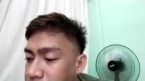 Snapshot of alfiemarkalcesto chatting on 11.16.25 hotasian online show from 11.16.25