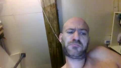 Snapshot of alfred151 chatting on 04.10.26 Edgarrrdd1021 online show from 04.10.26