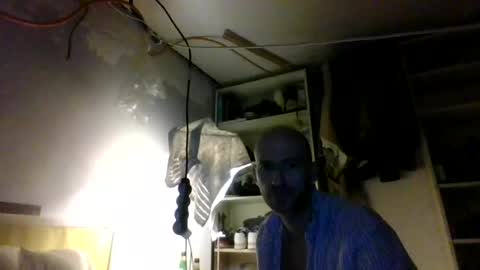 Snapshot of alfred152 chatting on 07.15.26 alfred152 online show from 07.15.26