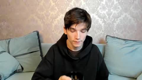Snapshot of alfred_joness chatting on 10.08.25 Alfred online show from 10.08.25