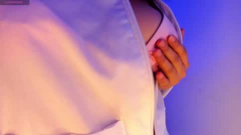     online show from 12.08.24