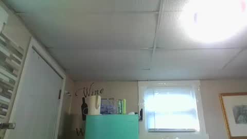 ali_tayler online show from 10.04.25