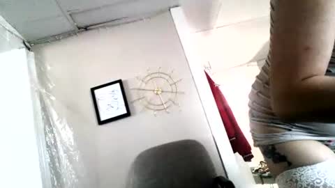 ali_tayler online show from 12.14.25