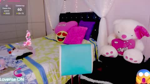 aliana_ross online show from 02.24.25