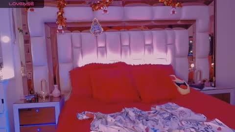 aliana_ross online show from 11.26.25