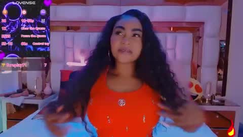 Snapshot of aliana_ross chatting on 01.06.26 aliana_ross online show from 01.06.26