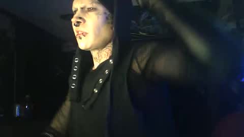 noire13 online show from 12.03.25