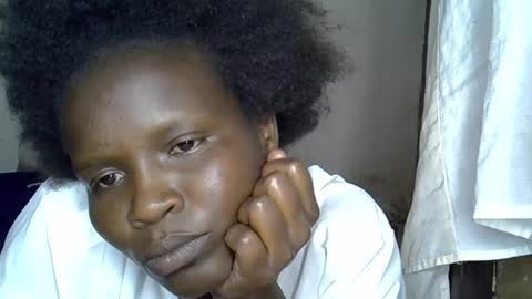 Snapshot of alic_crazy chatting on 12.12.24 alic_crazy online show from 12.12.24